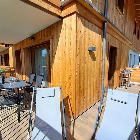 Appartement Spacious 8-person With Mountain Views *